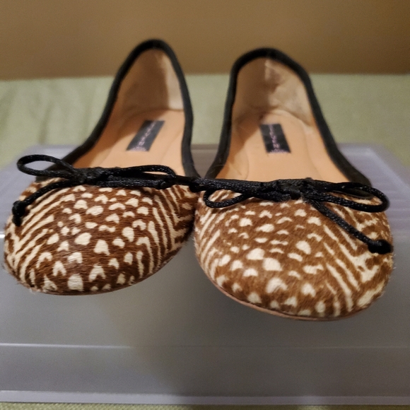 Steven by Steve Madden flats. Size 8 - Picture 2 of 8